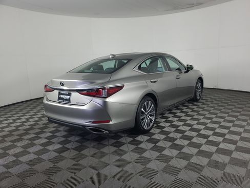 Used 2020 Lexus ES 350 w/ Premium Package image 4