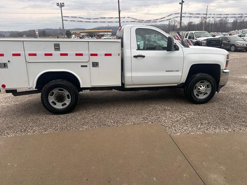 Used 2016 Chevrolet Silverado 2500 W/T w/ WT Convenience Package image 2