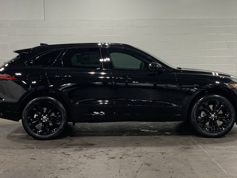 New 2026 Jaguar F-PACE R-Dynamic S image 13