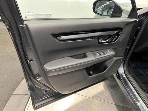 Used 2024 Honda CR-V EX-L image 10