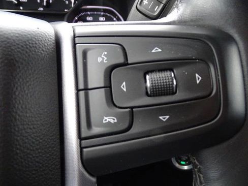 Used 2022 GMC Sierra 1500 Elevation w/ LPO, Elevation Black Package image 19