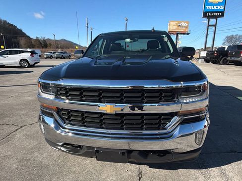 Used 2019 Chevrolet Silverado 1500 LT w/ All Star Edition image 3