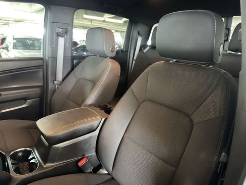 Used 2024 GMC Canyon Elevation w/ Convenience Package RWD image 13