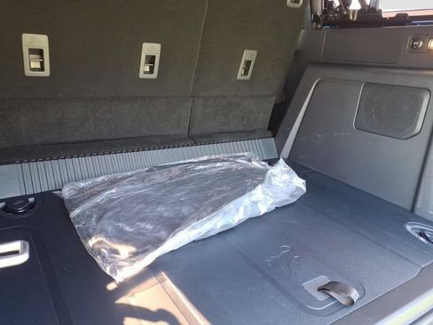 Used 2024 Ford Bronco Black Diamond w/ Sasquatch Package AWD/4WD image 20
