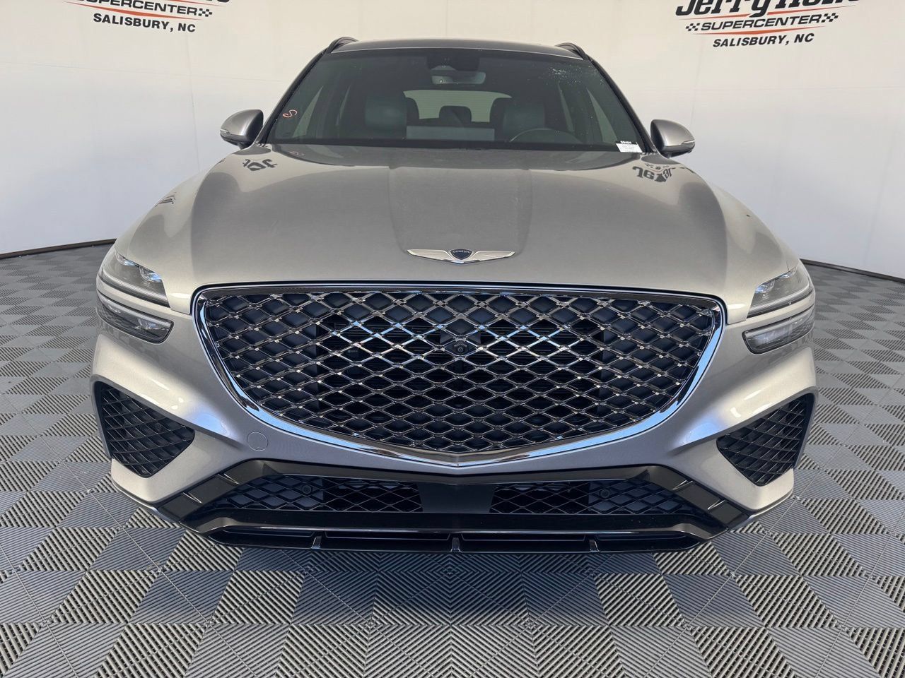 Used 2023 Genesis GV70 3.5T Sport w/ Sport Advanced Package AWD/4WD image 5