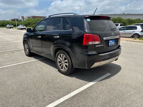 Used 2013 Kia Sorento SX w/ SX Premium Pkg FWD image 3