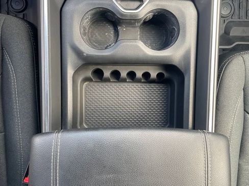 Used 2025 RAM 1500 Big Horn AWD/4WD image 21