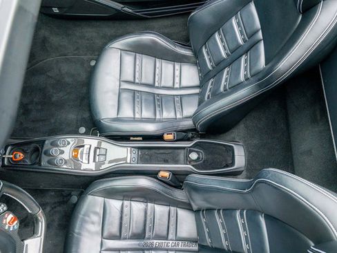 Used 2015 Ferrari 458 Spider RWD image 64