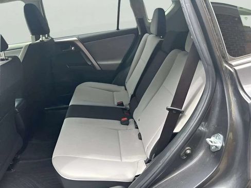 Used 2017 Toyota RAV4 XLE w/ Plus Special Value Package AWD/4WD image 7