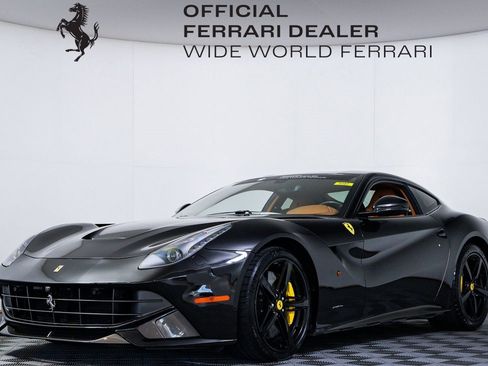 Certified 2015 Ferrari F12 Berlinetta image 1