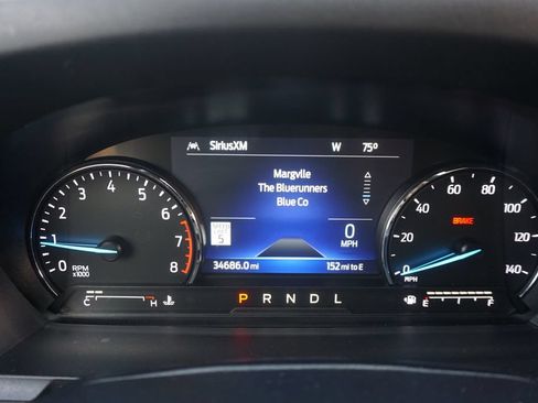 Used 2022 Ford Explorer Limited w/ Equipment Group 301A RWD image 7