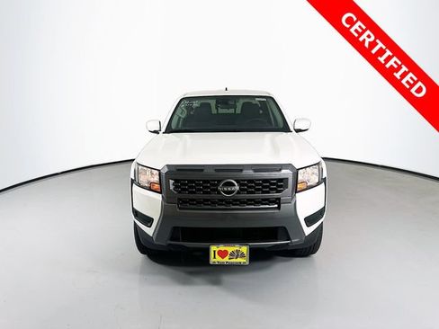 Used 2025 Nissan Frontier SV RWD image 4