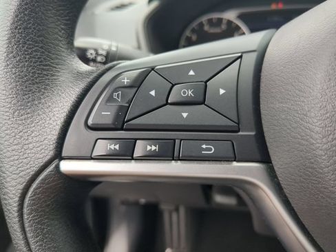 Used 2024 Nissan Altima 2.5 SV FWD image 28