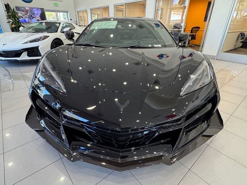 New 2027 Chevrolet Corvette Z06 RWD image 2
