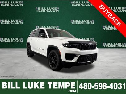 Used 2023 Jeep Grand Cherokee Altitude