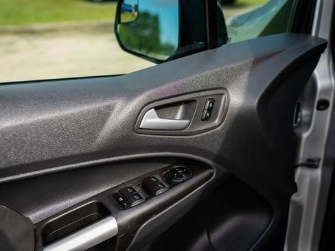 Used 2016 Ford Transit Connect XLT FWD image 27