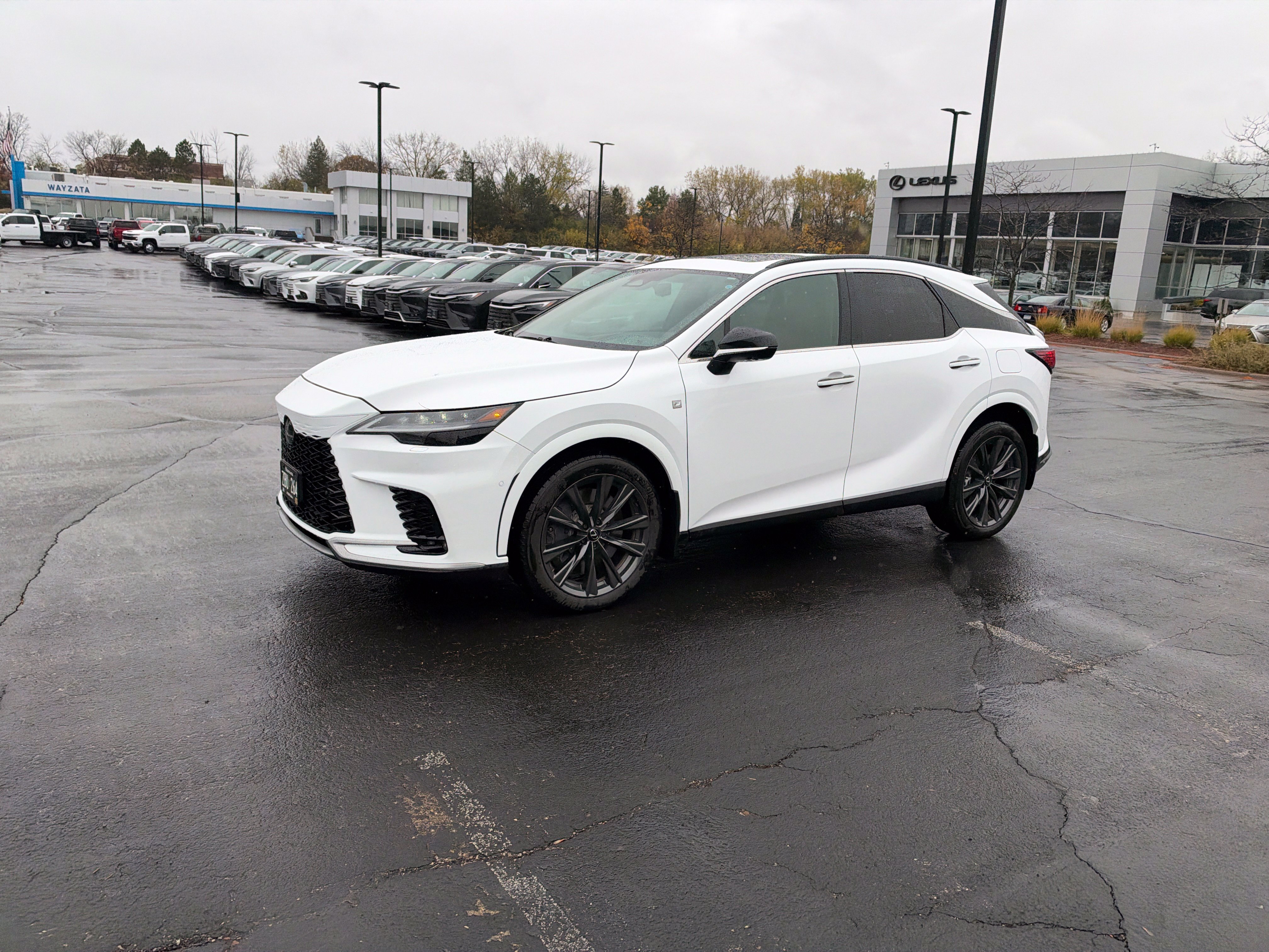 Used 2024 Lexus RX 350 F Sport w/ Convenience Package AWD/4WD image 4