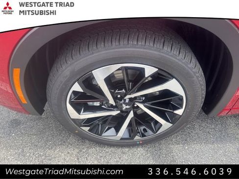 New 2025 Mitsubishi Outlander SEL AWD/4WD image 4