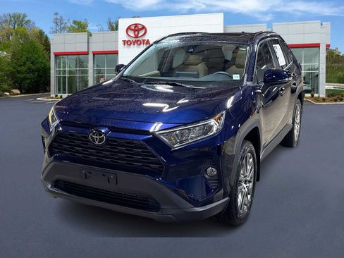 Used 2020 Toyota RAV4 XLE Premium AWD/4WD image 1