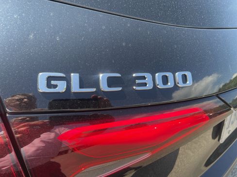 Certified 2025 Mercedes-Benz GLC 300 4MATIC image 9