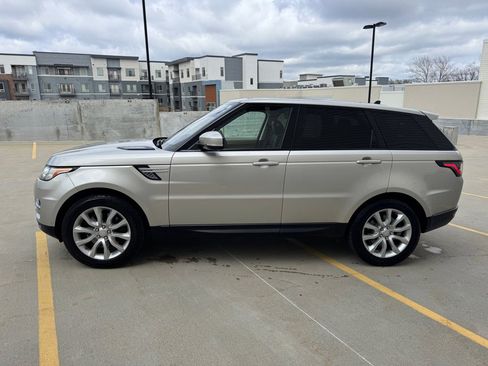 Used 2016 Land Rover Range Rover Sport HSE image 6