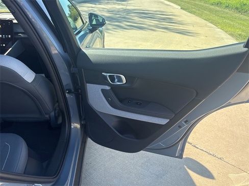 Used 2022 Polestar Polestar 2 w/ Pilot Package image 28