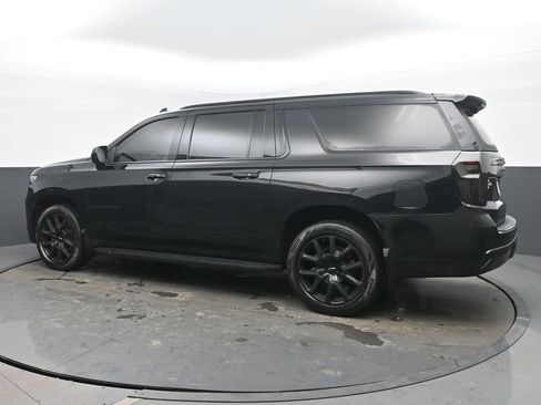 Used 2021 Chevrolet Suburban RST w/ Rear Media and Nav Package image 3