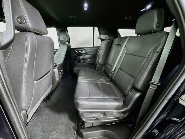 Used 2023 Chevrolet Tahoe LT w/ Luxury Package AWD/4WD image 29