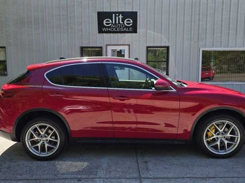 Used 2019 Alfa Romeo Stelvio Ti AWD/4WD image 6