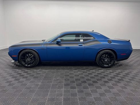 Used 2020 Dodge Challenger R/T Scat Pack w/ T/A Package RWD image 2