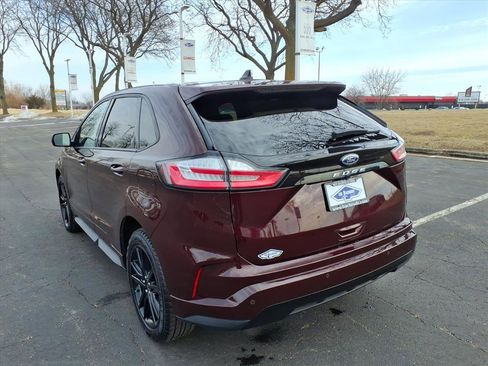 Used 2022 Ford Edge ST-Line AWD/4WD image 5