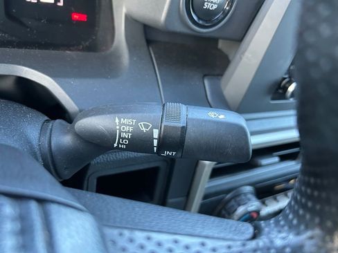 Used 2024 Toyota Tacoma SR image 19