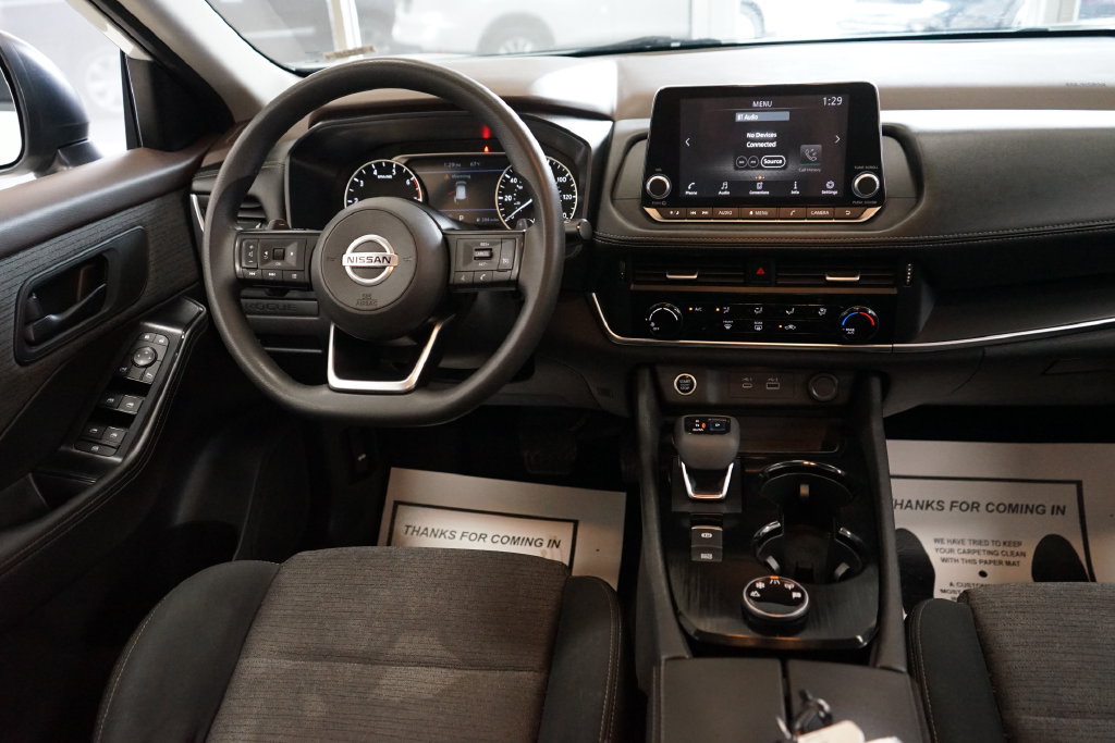 Used 2021 Nissan Rogue S AWD/4WD image 9