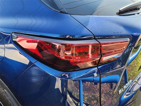 Used 2023 Chevrolet Blazer LT w/ Driver Confidence Package image 7