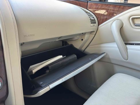 Used 2018 INFINITI QX80 4WD w/ Driver Assistance Package image 33