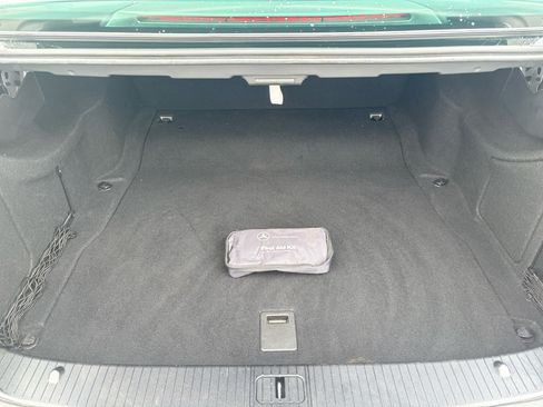 Used 2011 Mercedes-Benz E 350 Sedan image 32