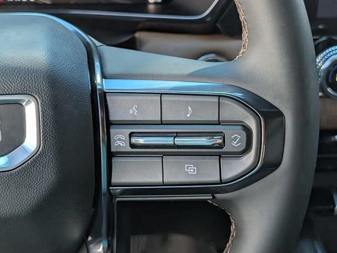 New 2026 GMC Canyon AT4 AWD/4WD image 28