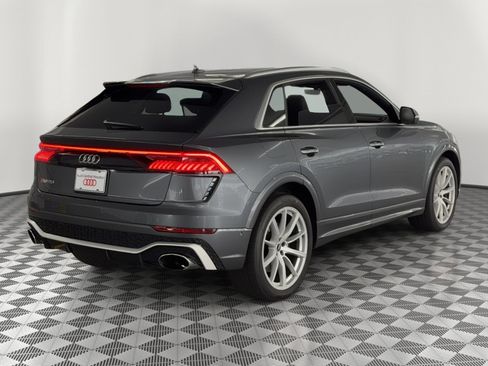 Used 2022 Audi RS Q8 AWD/4WD image 9