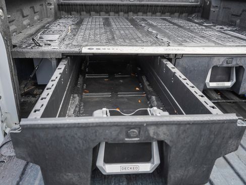 Used 2024 Chevrolet Silverado 1500 ZR2 w/ Technology Package image 15