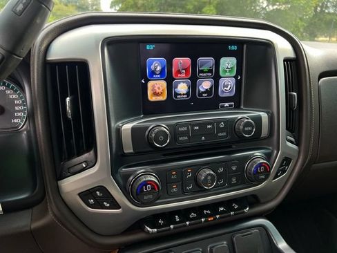 Used 2018 GMC Sierra 1500 SLT AWD/4WD image 38