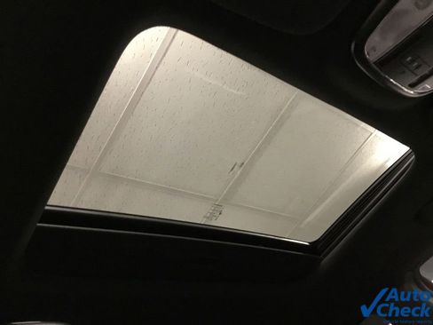 Used 2020 Jeep Grand Cherokee Limited image 40