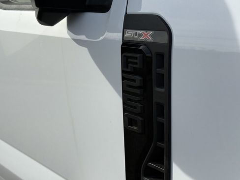 New 2026 Ford F250 XL image 10