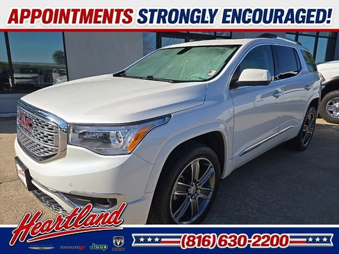 Used 2019 GMC Acadia Denali AWD/4WD image 2