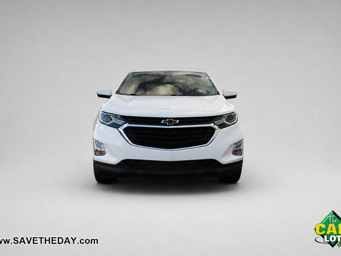 Used 2020 Chevrolet Equinox LT w/ Driver Convenience Package FWD image 11