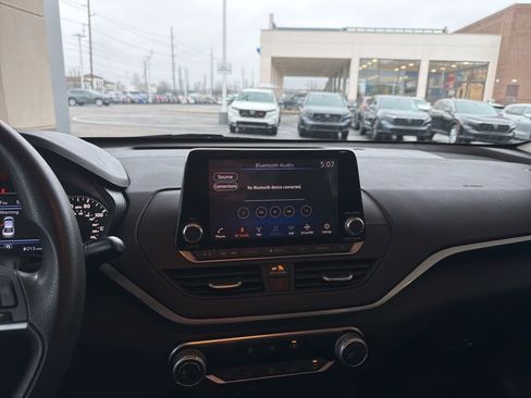 Used 2020 Nissan Altima 2.5 S image 14