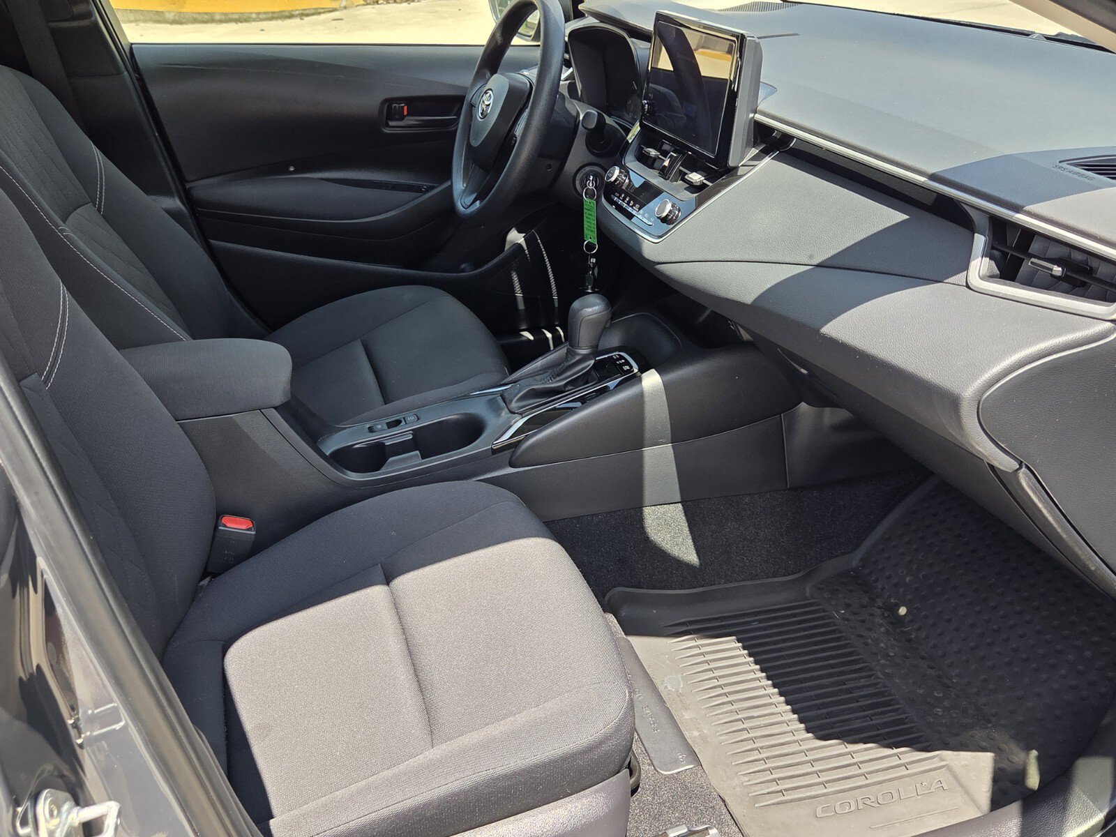 Certified 2025 Toyota Corolla LE FWD image 11