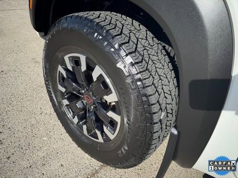 Used 2024 Nissan Frontier PRO-4X w/ Off-Road Protection Package image 24