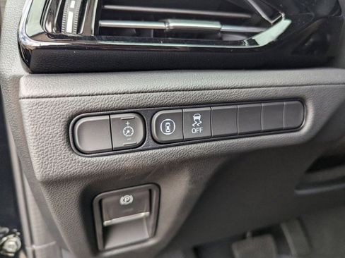 New 2026 Acura MDX SH-AWD image 17