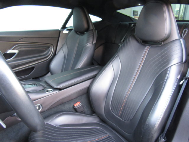 Used 2017 Aston Martin DB11 V12 RWD image 14