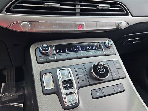 Used 2022 Hyundai Palisade SEL image 24